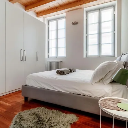 Calicantus Apollo Apartment Como
