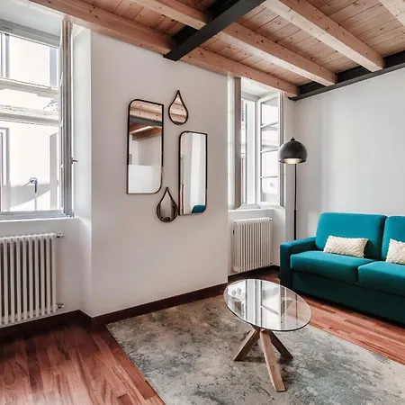 Calicantus Apollo Côme